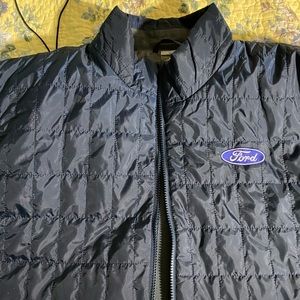 Mens 3XL LIGHT WEIGHT QUILTED FORD VEST NEW WITHOUT TAGS. Navy blue thermolite